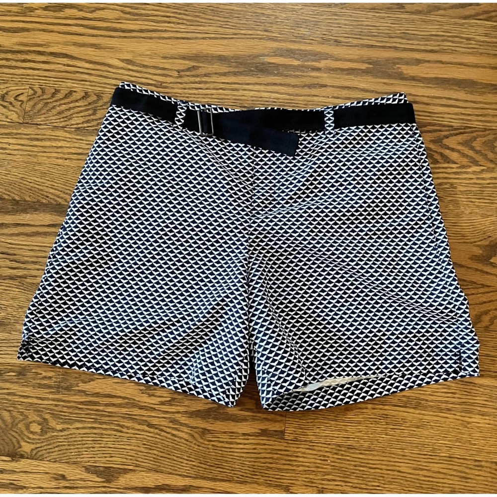 Vineyard Vines Black White Whale Tail Print Belted Board Shorts Swim Medium